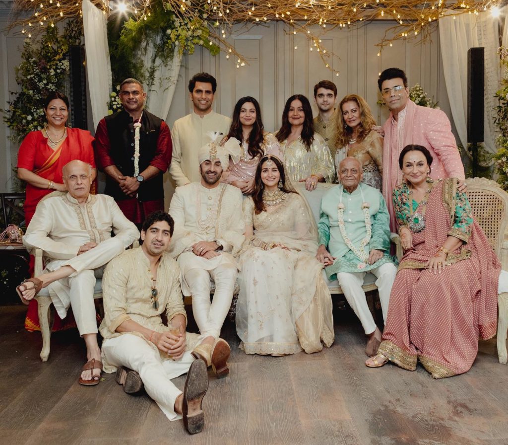 Ranbir Alia Family Wedding Photoshoot