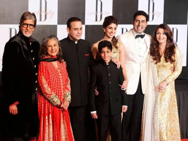 Amitabh-Bachchan-With-Family1