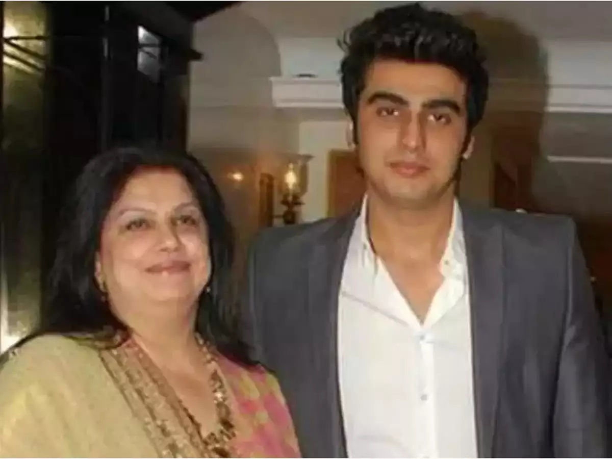 Arjun Kapoor Mother1