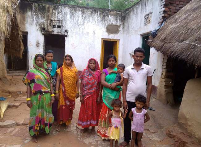 Dashrath Manjhi Family