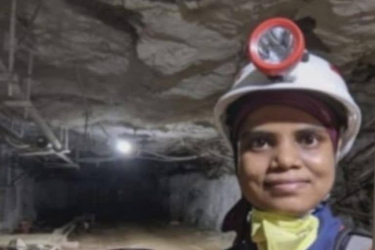 first-woman-mining-engineer-akanksha-kumari-2