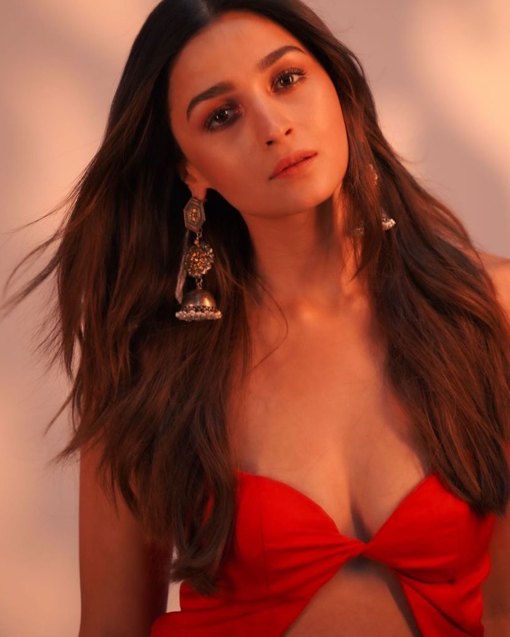 Alia Bhatt cleavage