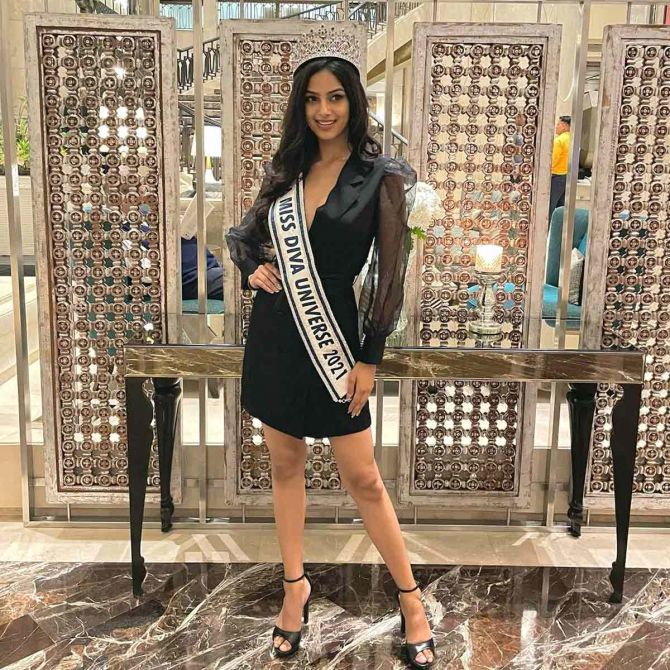 Harnaaz Sandhu Miss Universe 2021 2