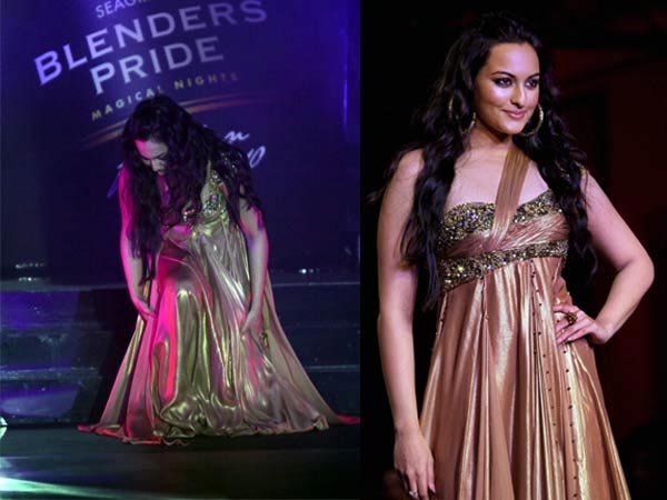 Sonakshi Sinha Slipped over stage