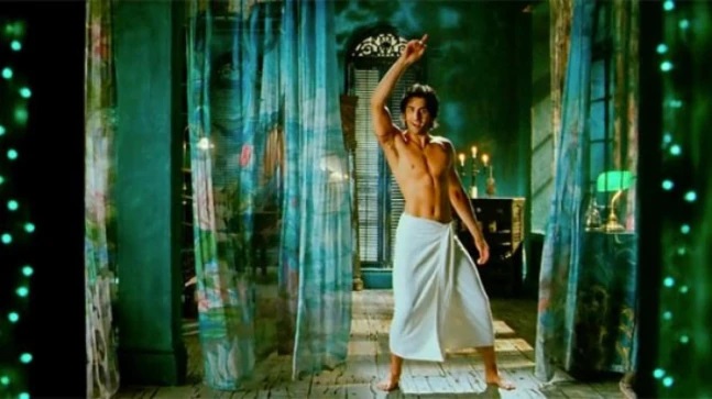 Ranbir Kapoor Dance in Towel