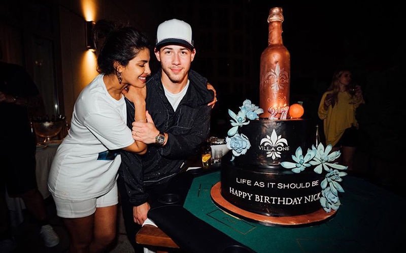 Nick Jonas Birthday Priyanka Cozy 1